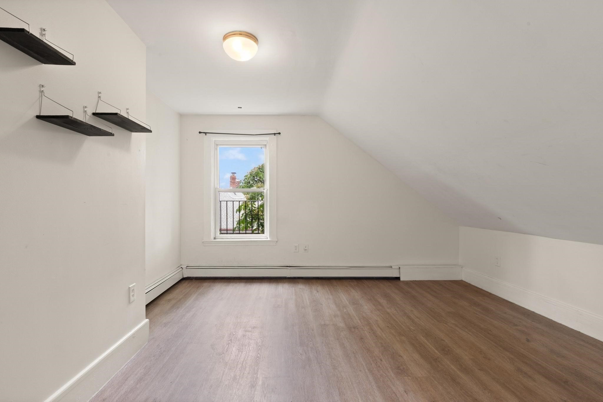 20-22 Ashford St Property Photo 16