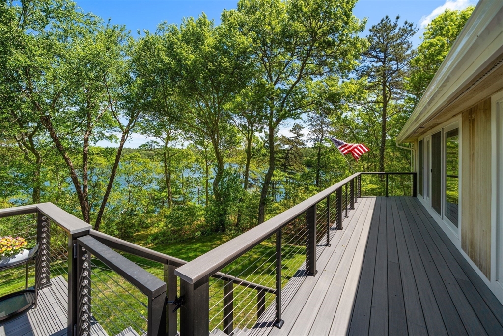 818 Long Pond Rd Property Photo 12