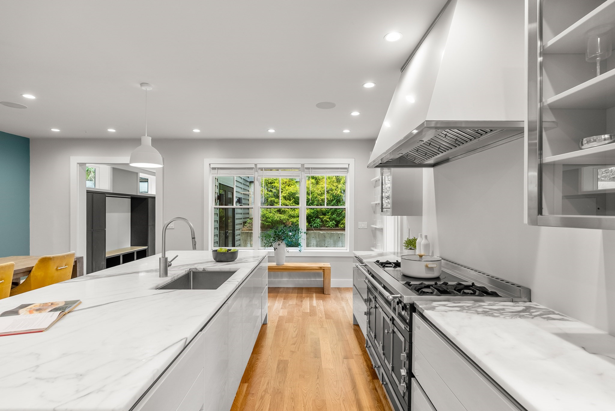 24 Sigourney St # 2 Property Photo 12