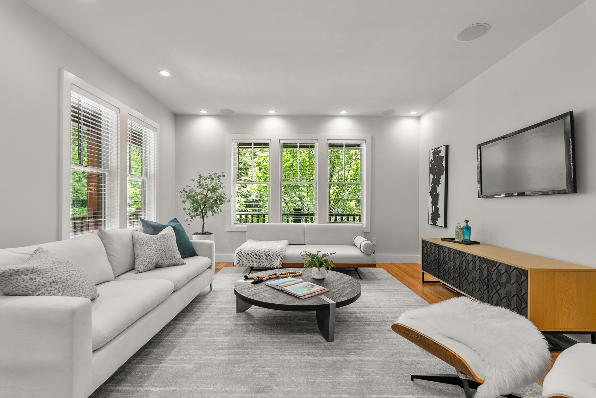 24 Sigourney St # 2 Property Photo 16
