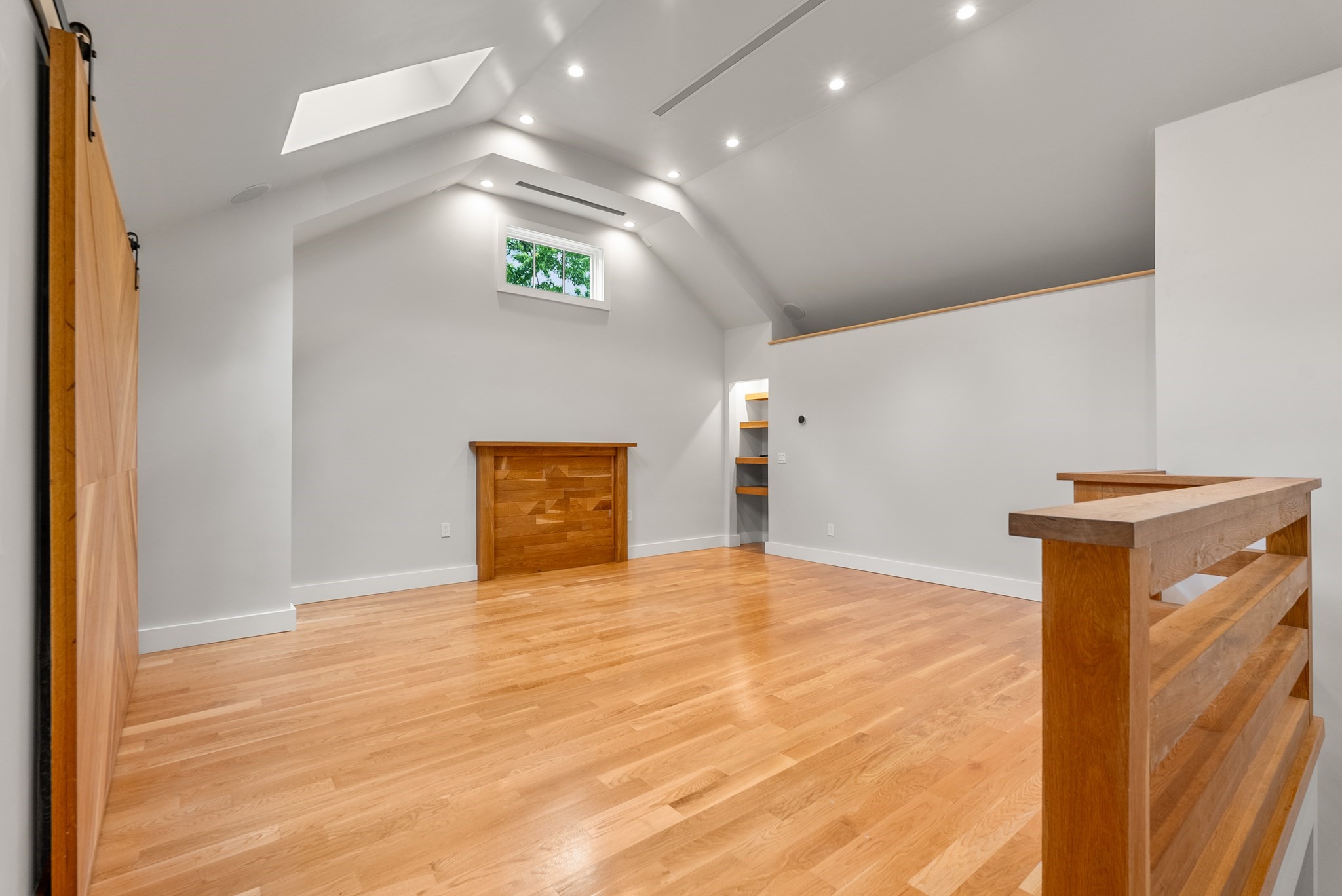 24 Sigourney St # 2 Property Photo 19