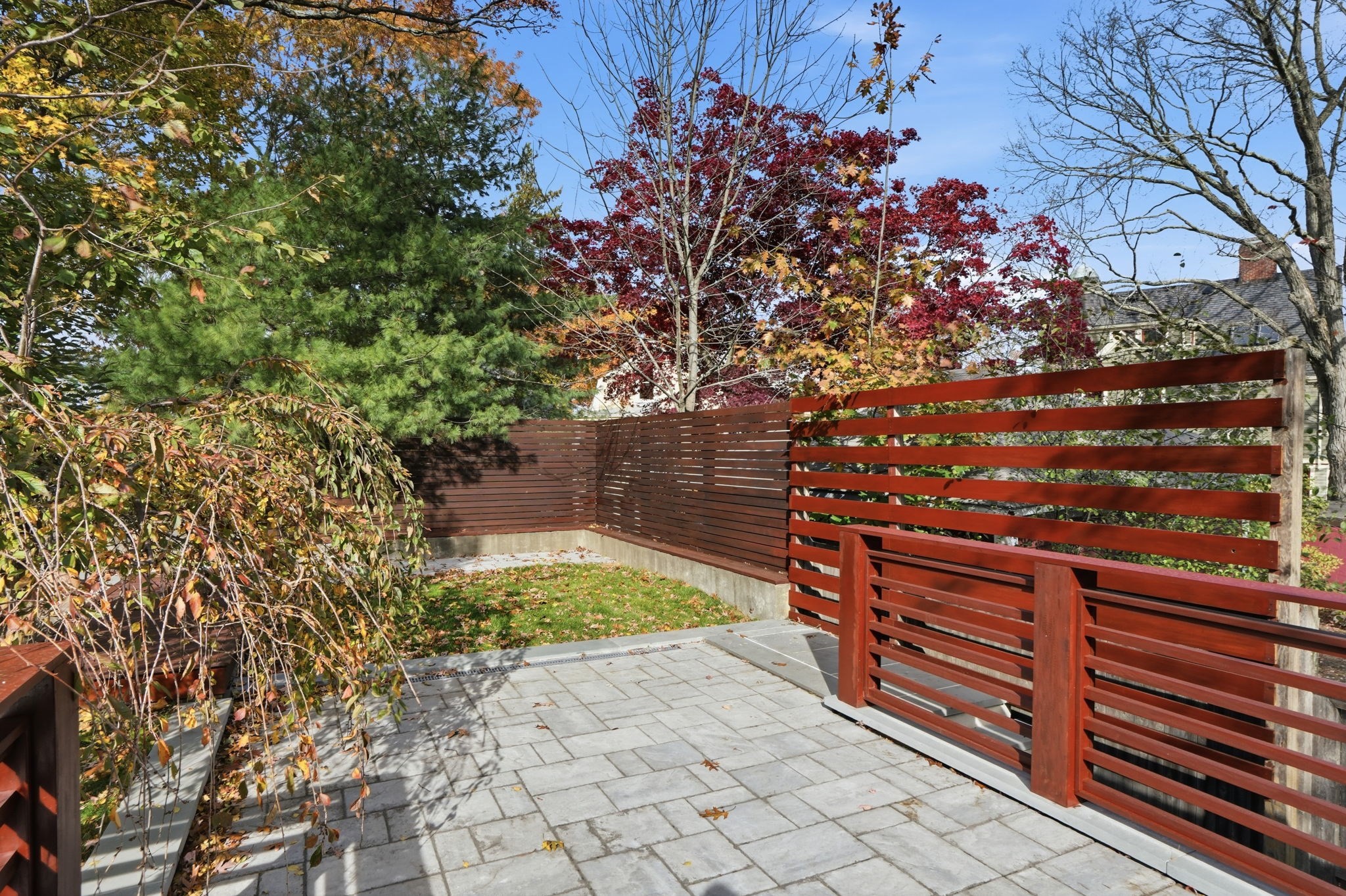24 Sigourney St # 2 Property Photo 36