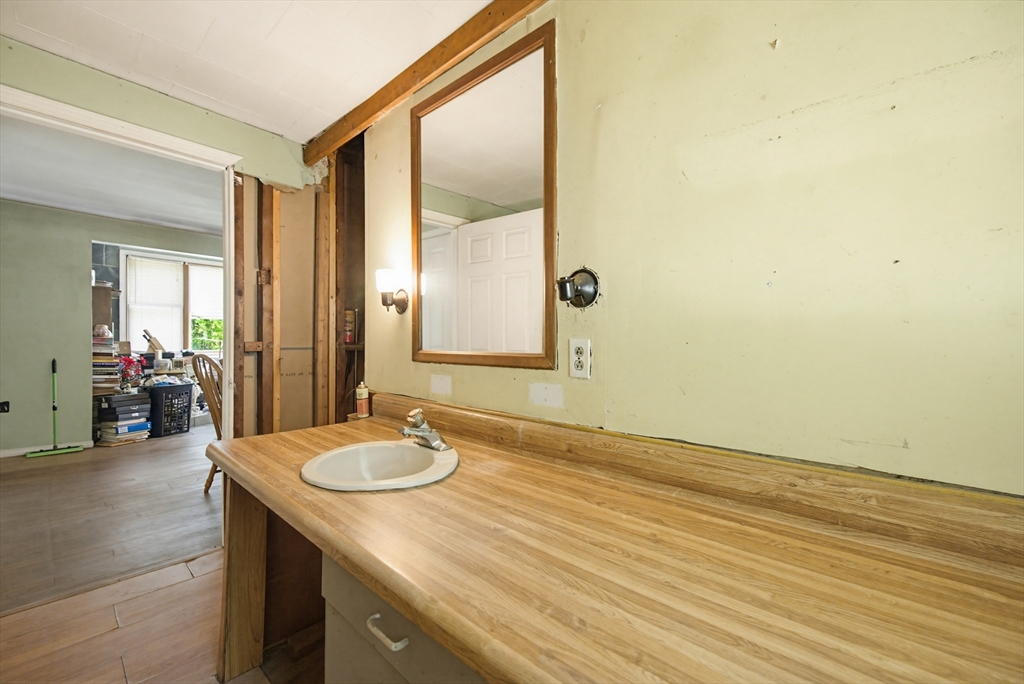 41 Jordan Road Property Photo 8