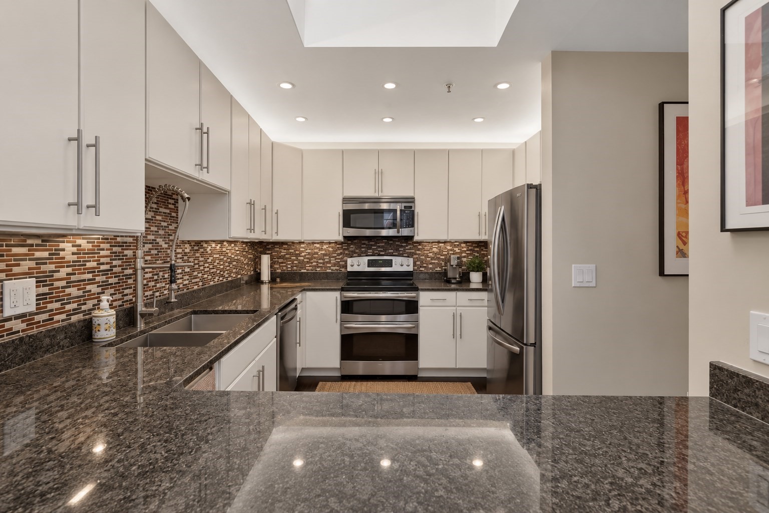 567 Tremont # 32 Property Photo 5