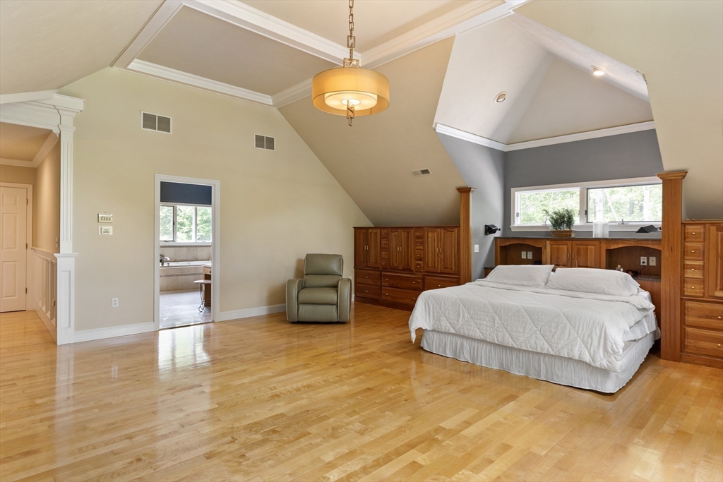 211 Saddle Hill Road Property Photo 24