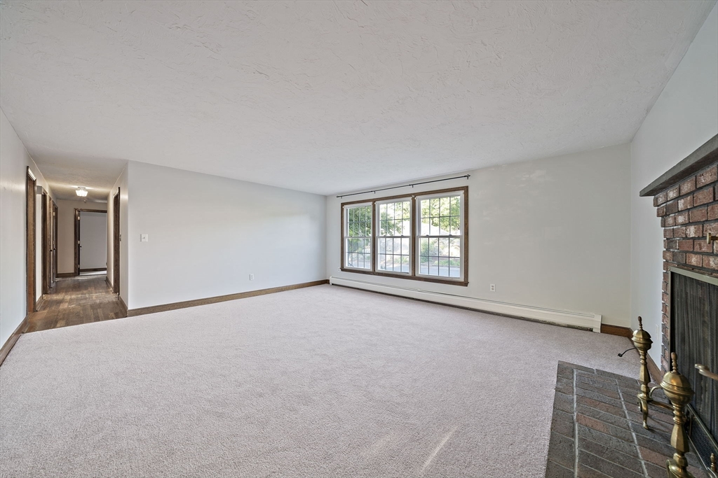 20 Cherry Ln Property Photo 18