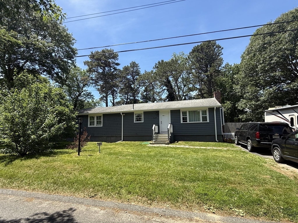 109 Blueberry Ln Property Photo 1