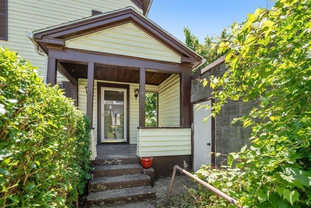 4 Magnolia Pl Property Photo 6