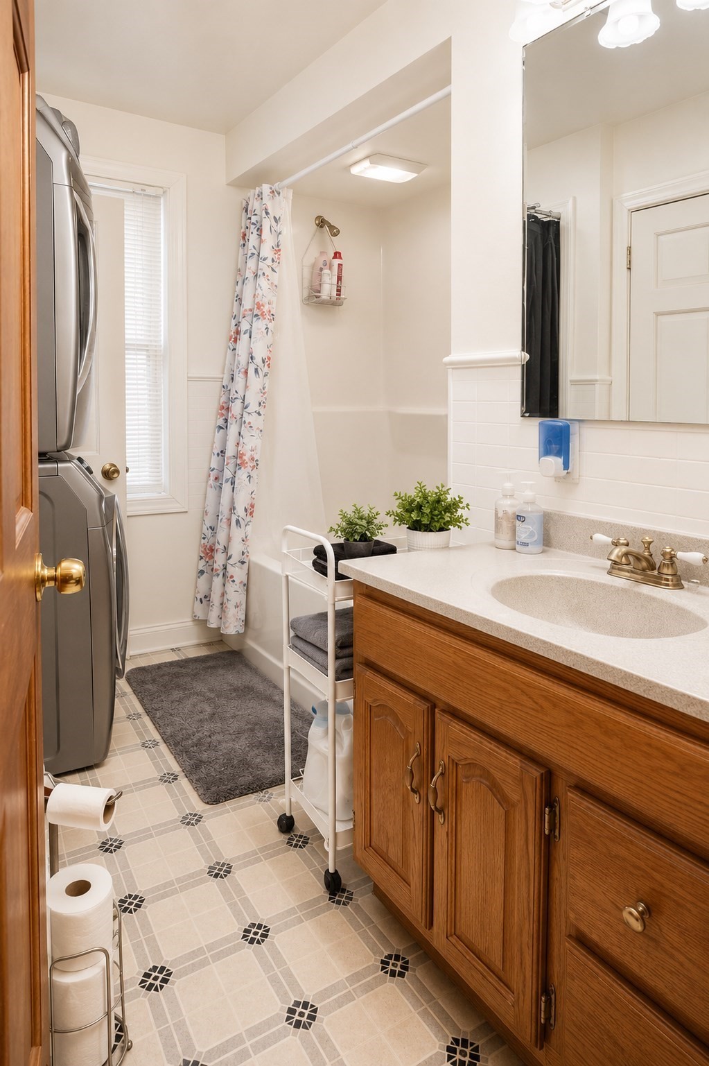 2 E Kendall St Property Photo 14