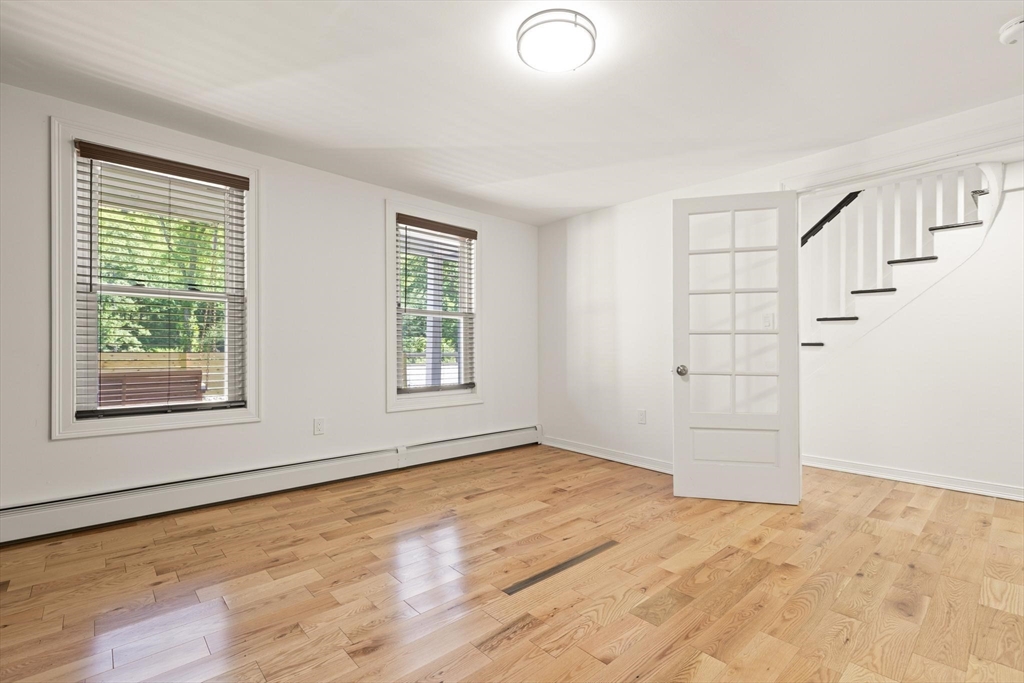 155 River St Property Photo 6