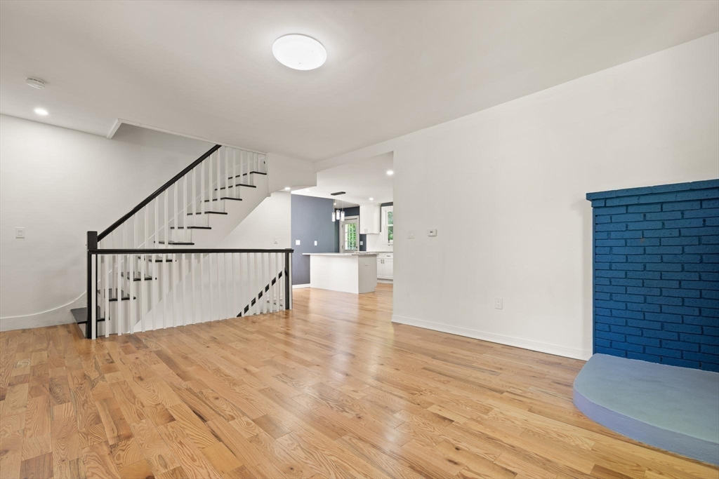 155 River St Property Photo 16