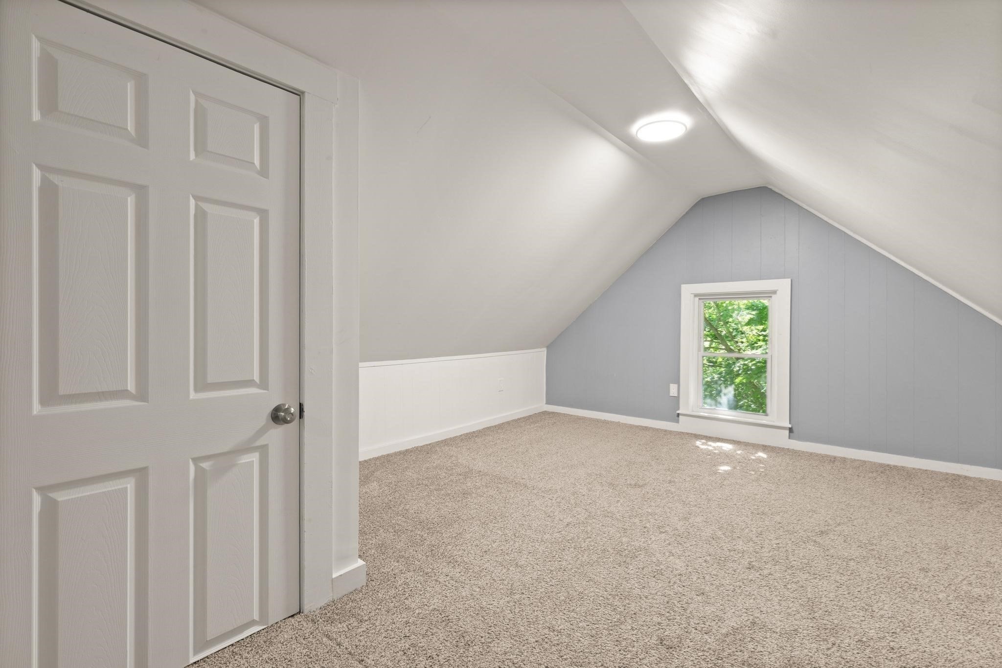155 River St Property Photo 27