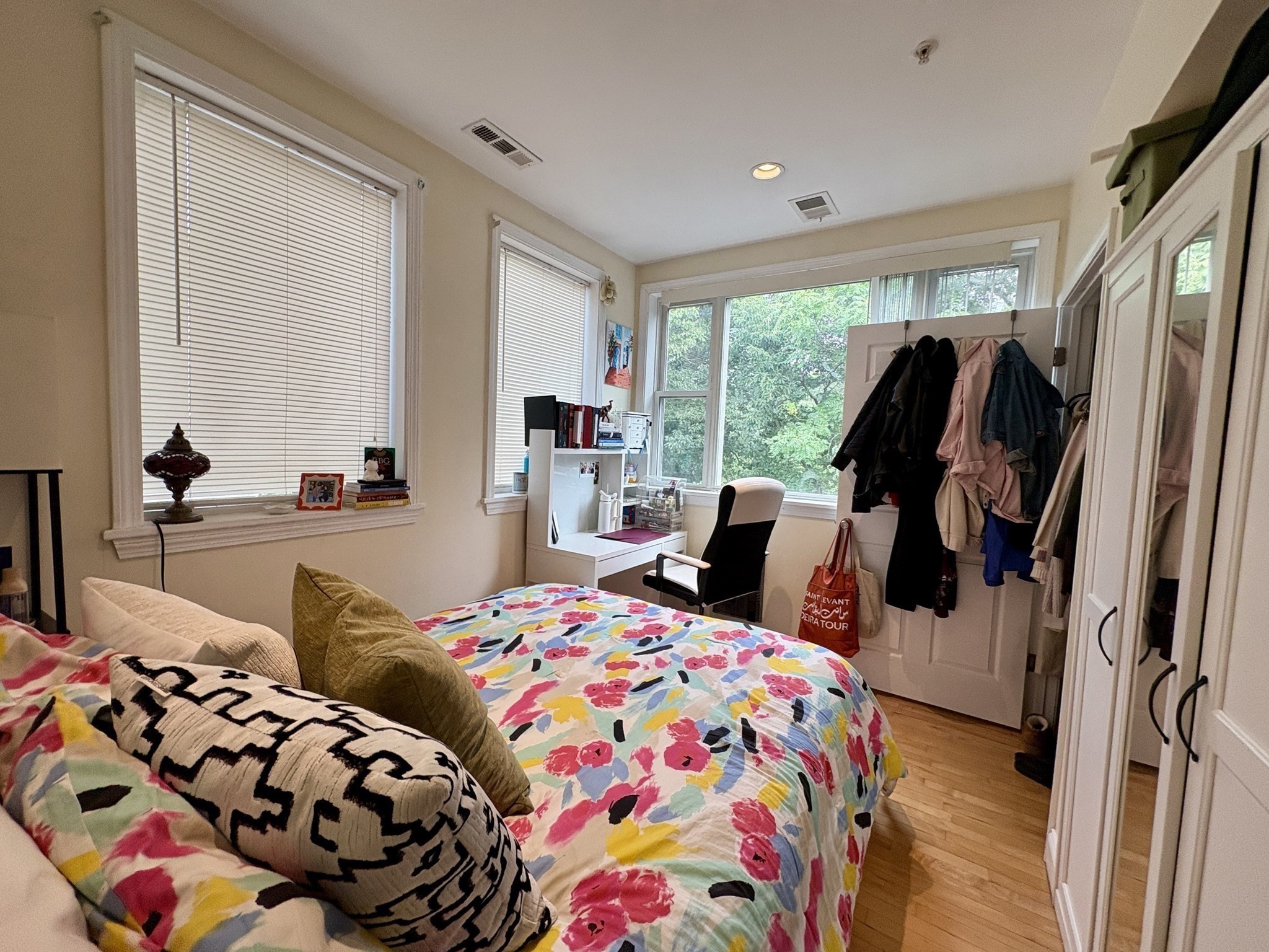 1801 Beacon St # 4 Property Photo 9