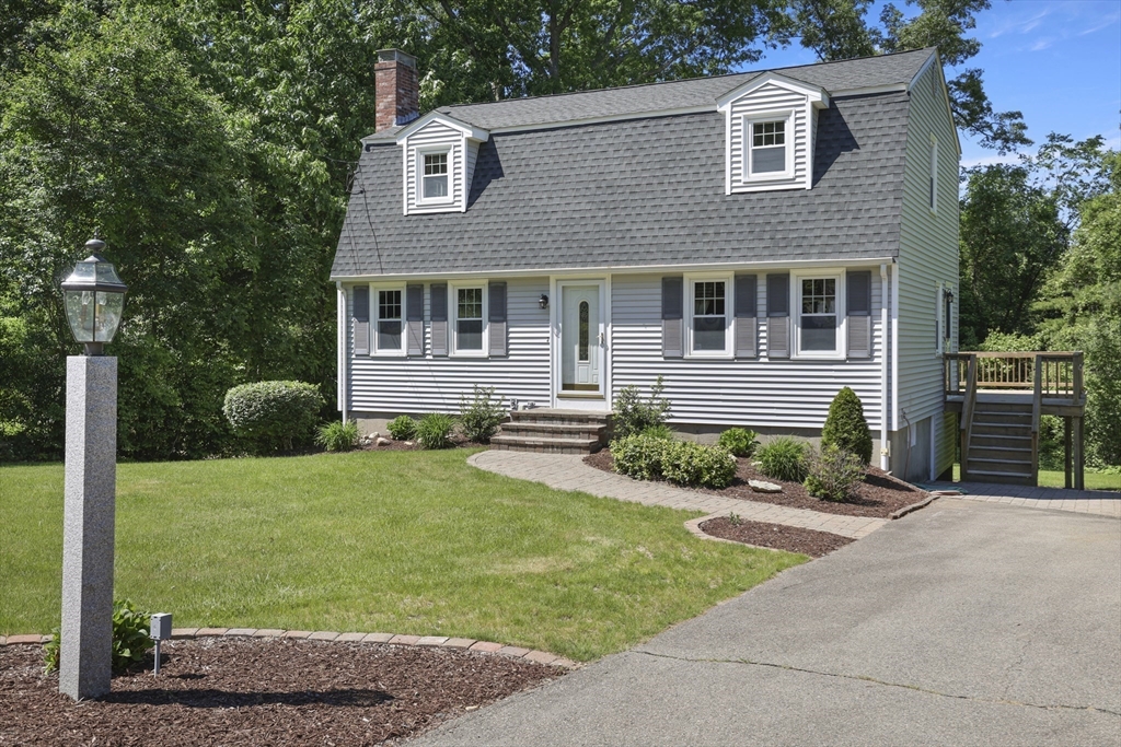 8 Walker Rd Property Photo 4