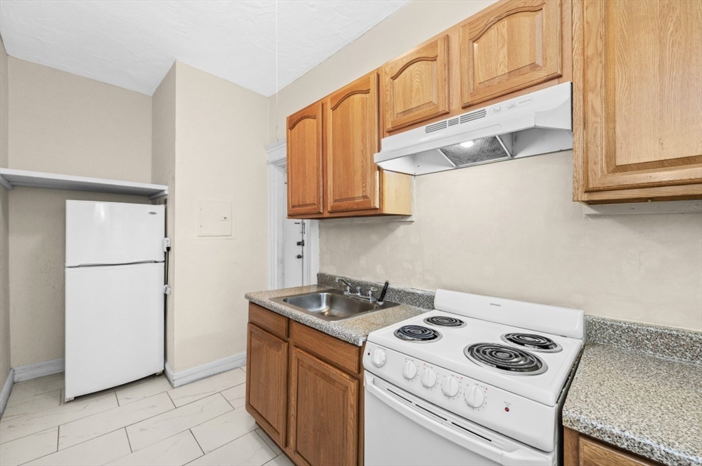 1665 Commonwealth Ave # 2 Property Photo 6