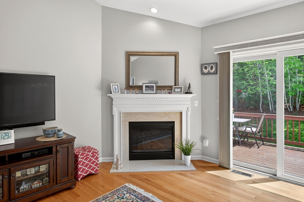 17 Valley Front Property Photo 7