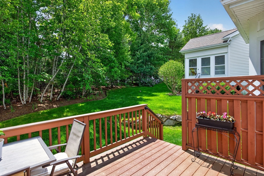 17 Valley Front Property Photo 32