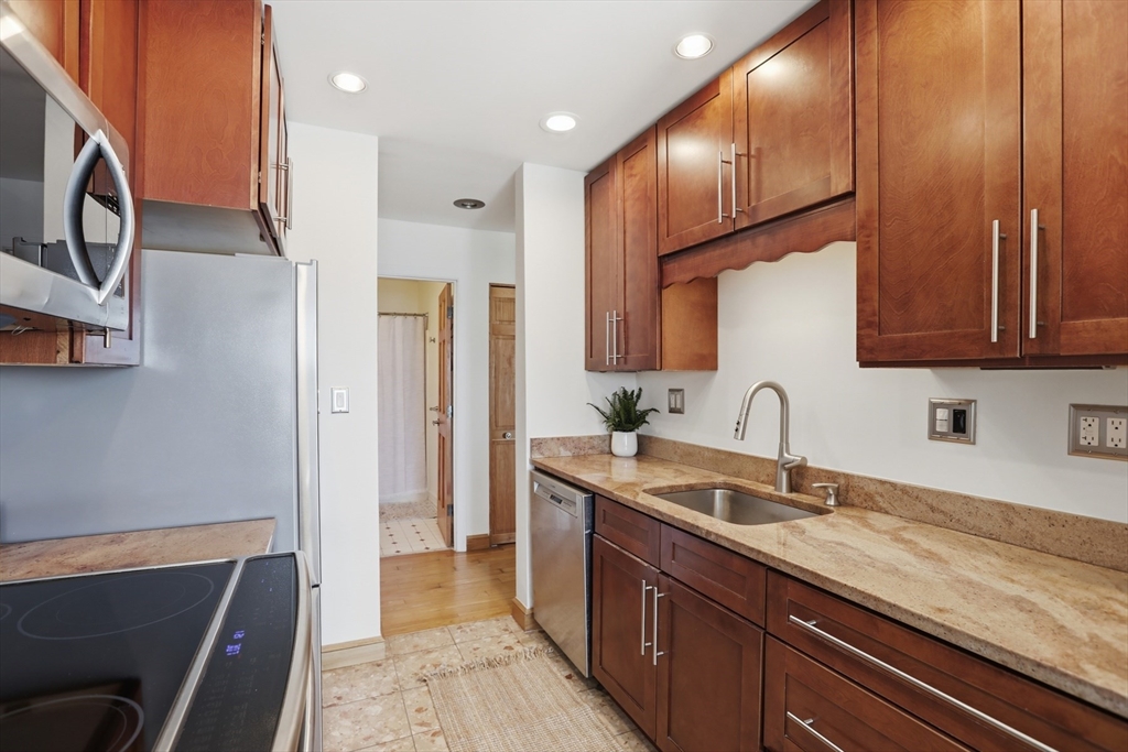 117 Water Street # 24 Property Photo 11