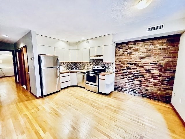 8 Wiget # 2 Property Photo 6