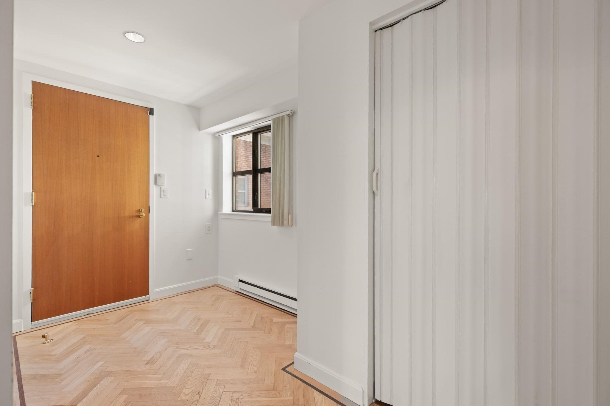 931 Massachusetts Avenue # 606 Property Photo 10