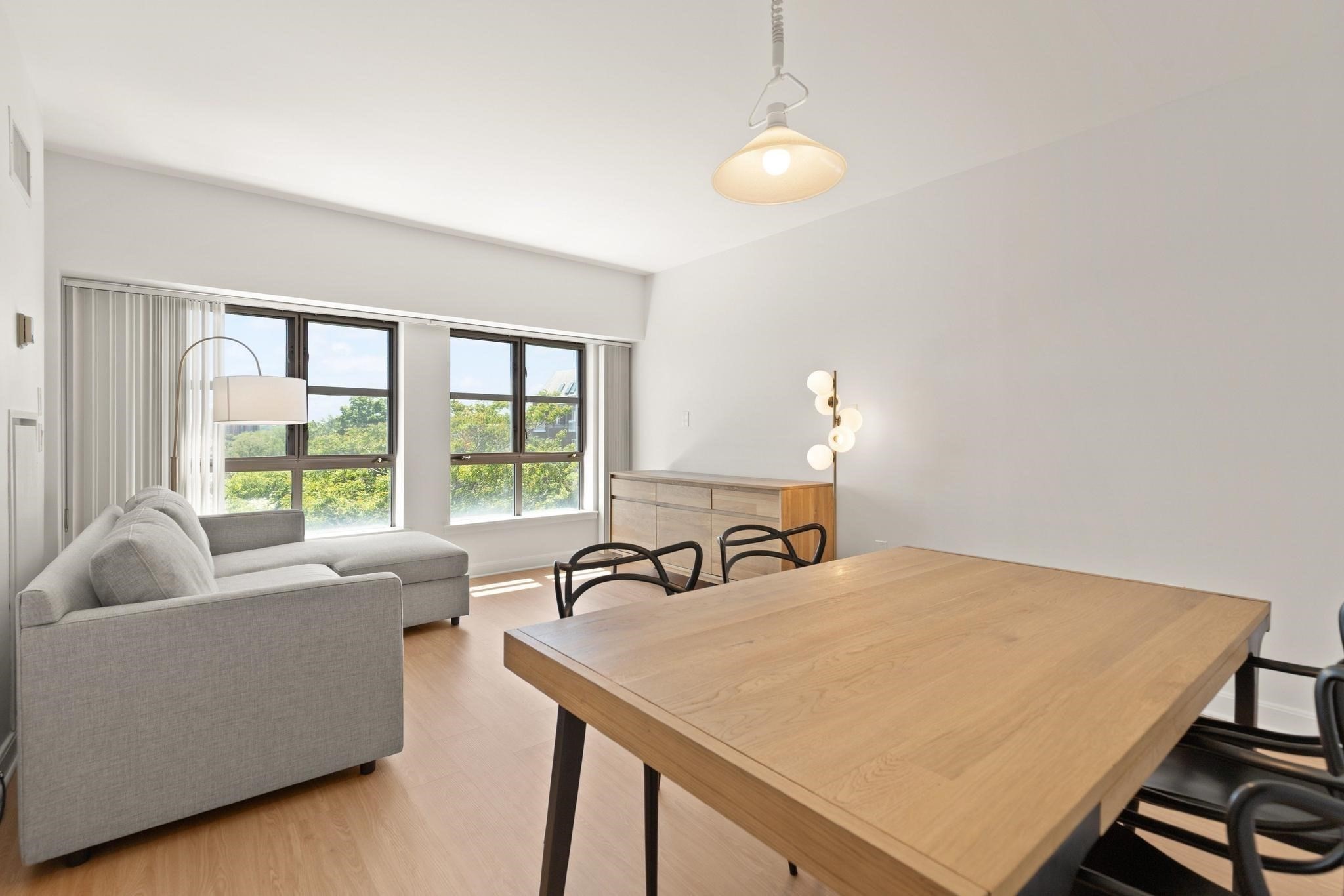 931 Massachusetts Avenue # 606 Property Photo 11