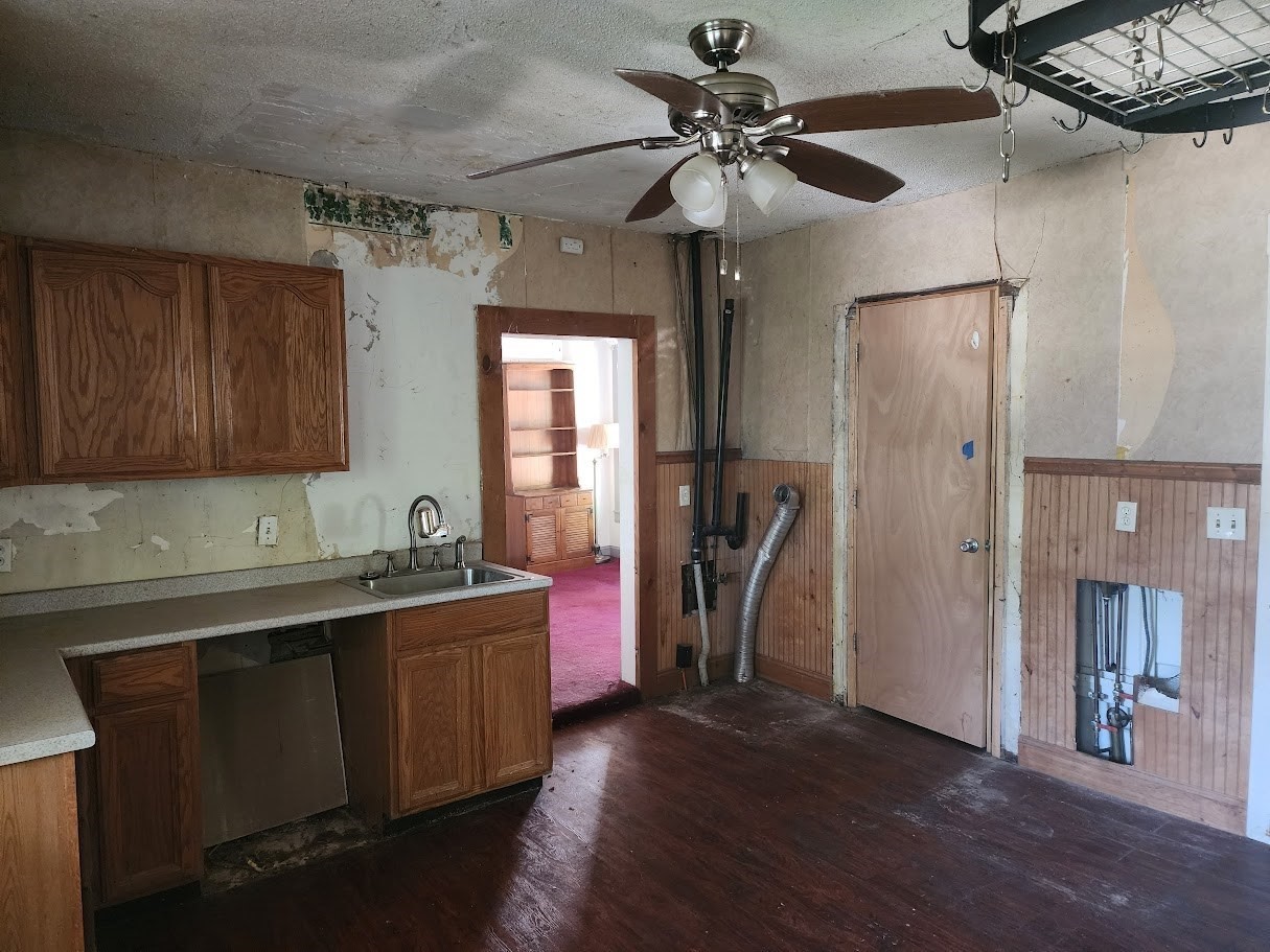 156 Grattan St Property Photo 3