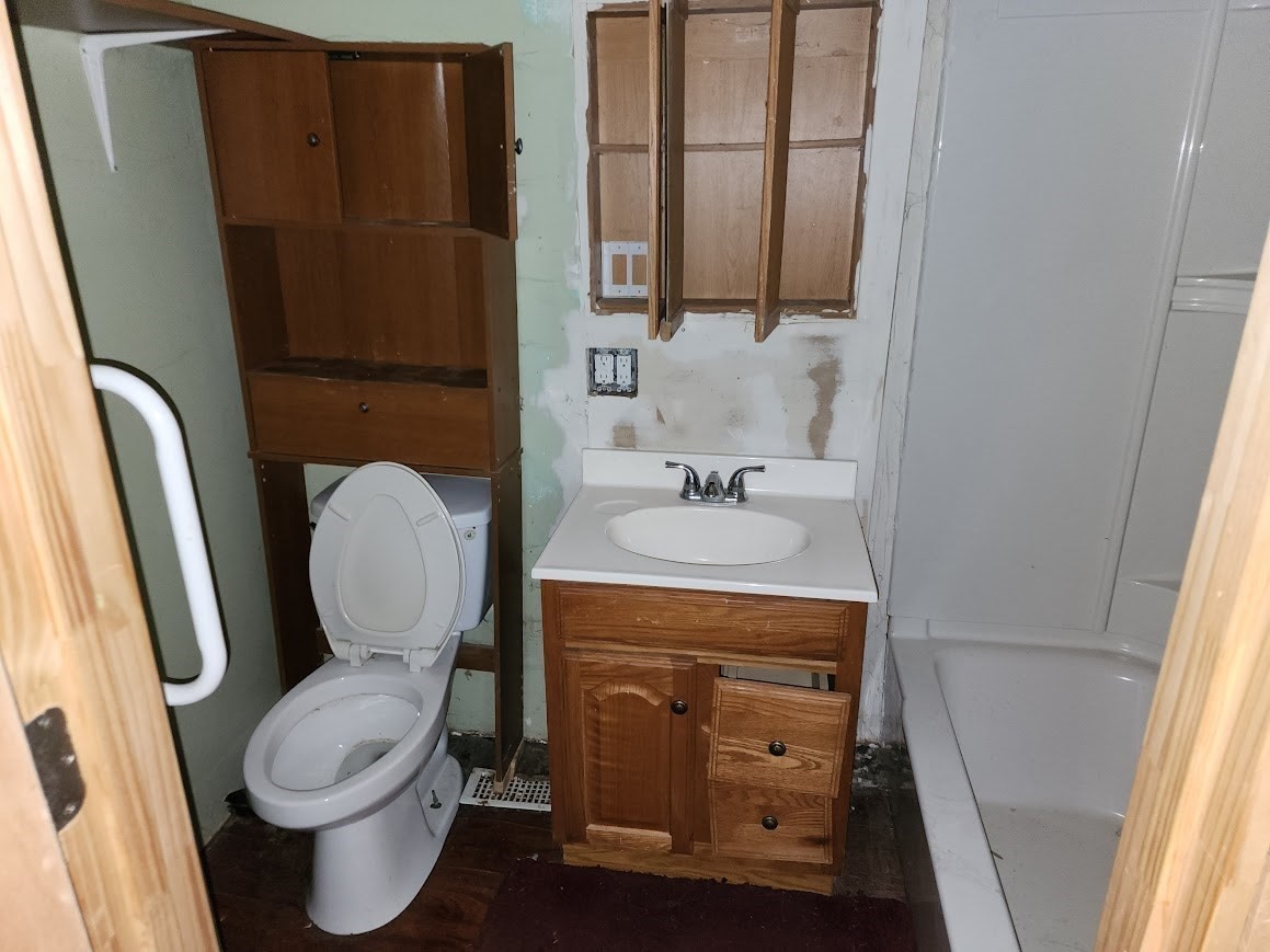 156 Grattan St Property Photo 5