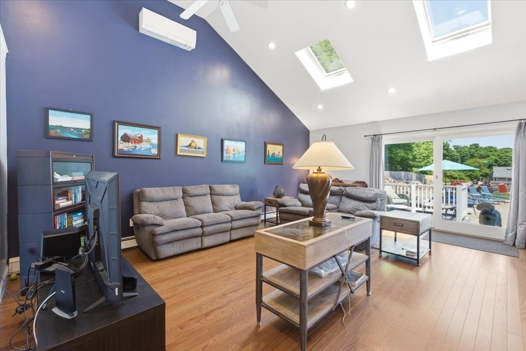 15 Hall Street Property Photo 15