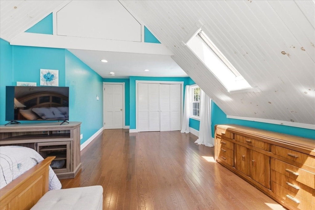 15 Hall Street Property Photo 25