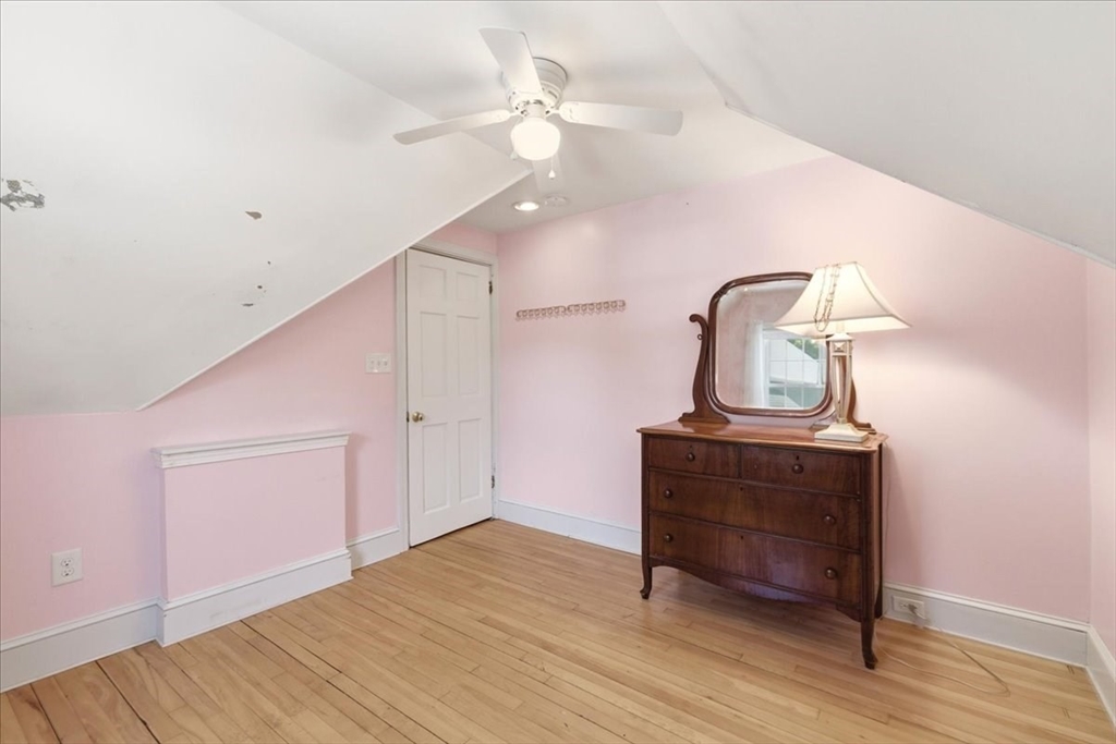 15 Hall Street Property Photo 27
