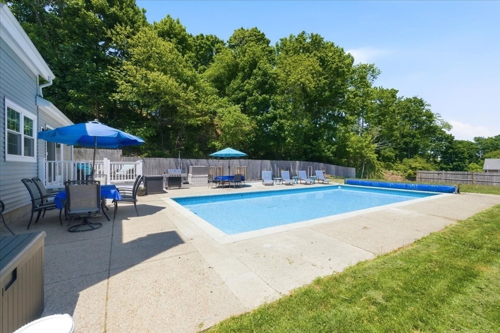 15 Hall Street Property Photo 31