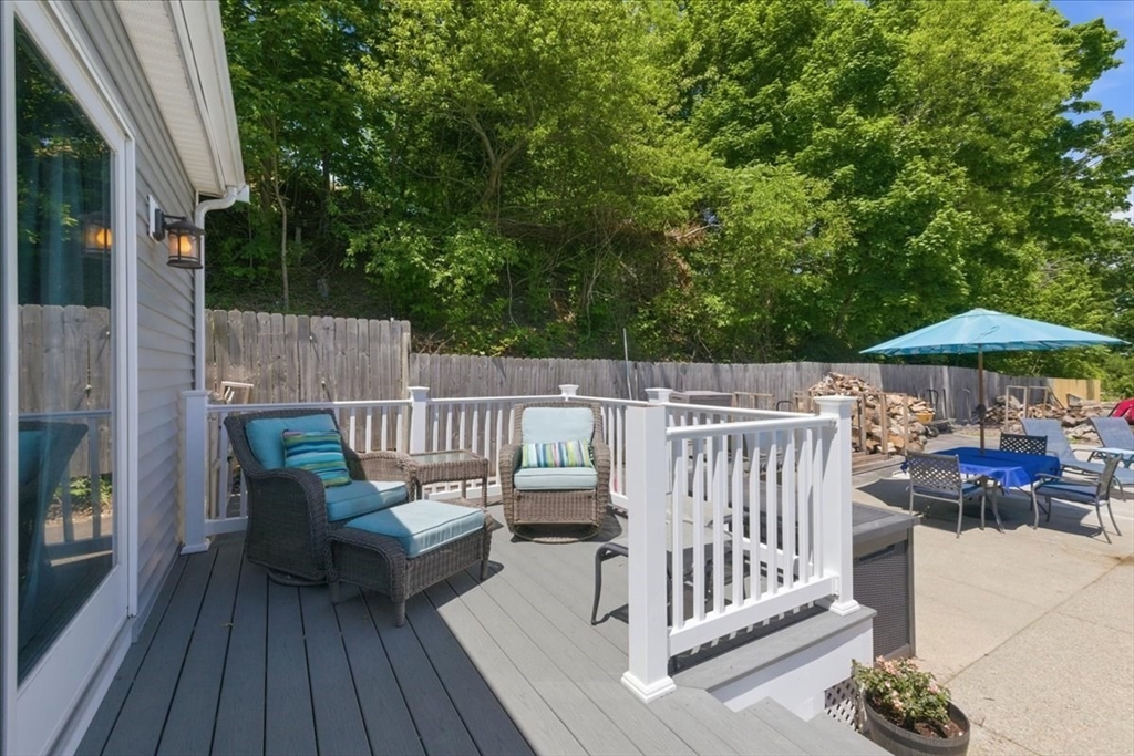 15 Hall Street Property Photo 33