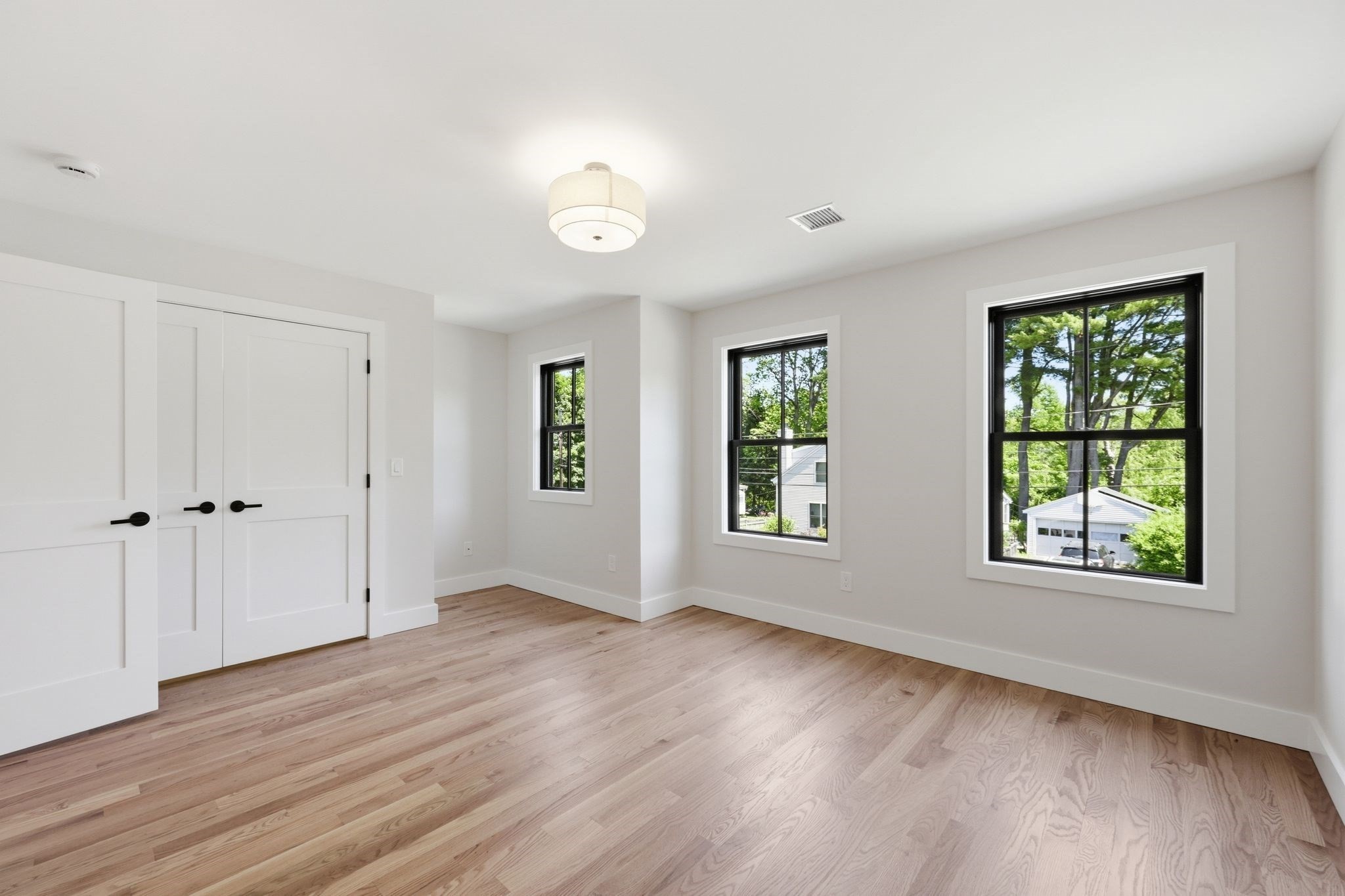 33 Landy Ave Property Photo 35