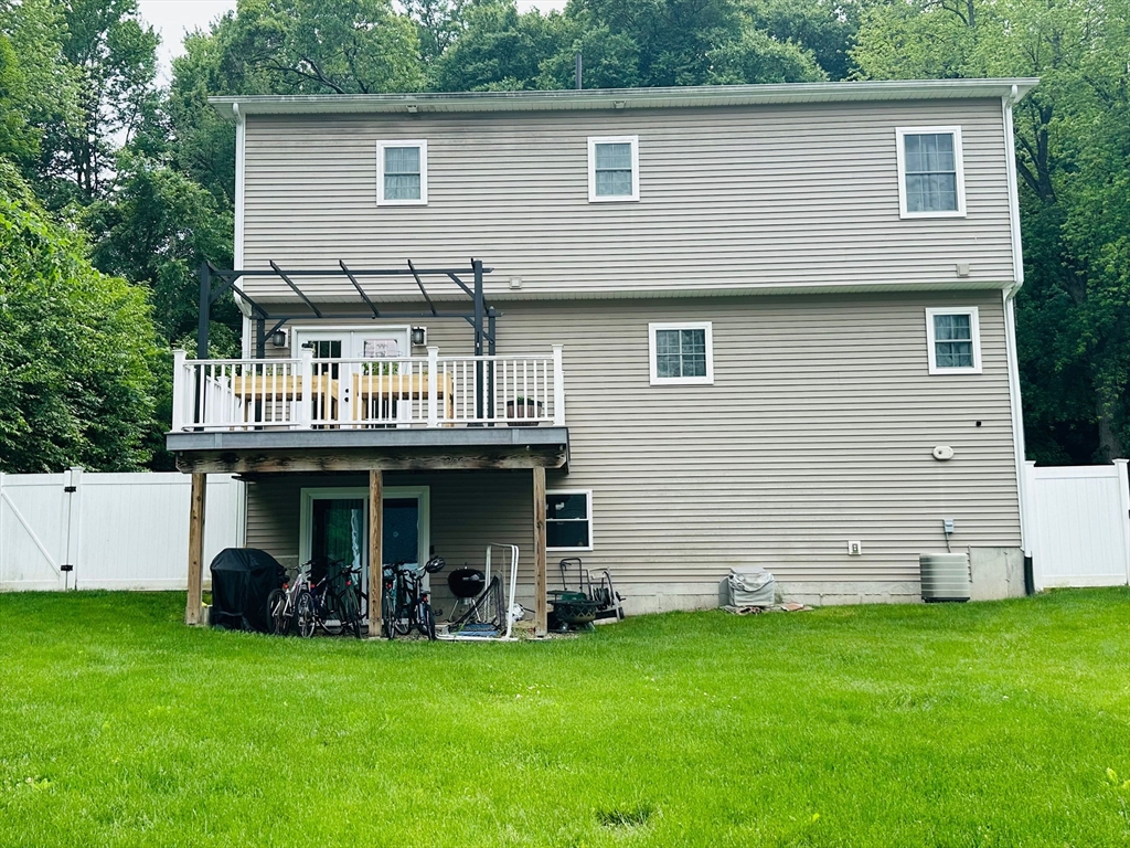 83 Federal St Property Photo 4