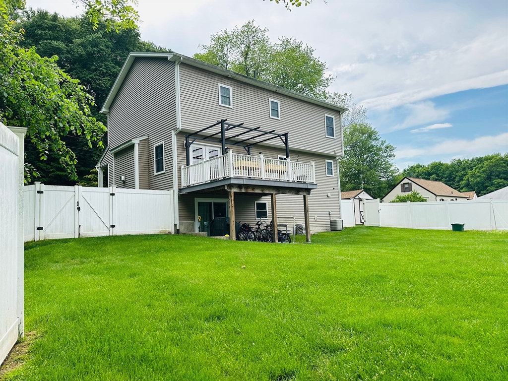83 Federal St Property Photo 6