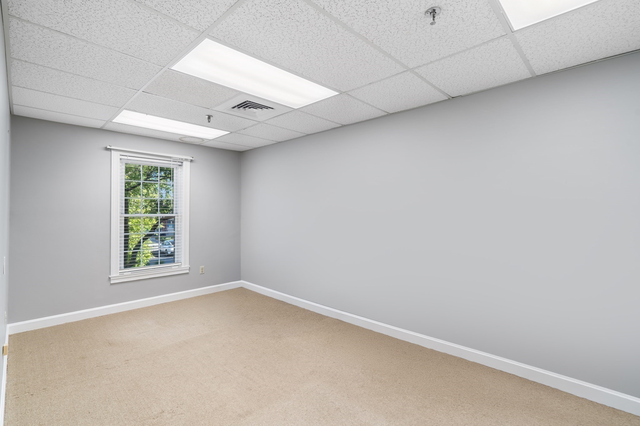 76 Bedford St # 18 Property Photo 6