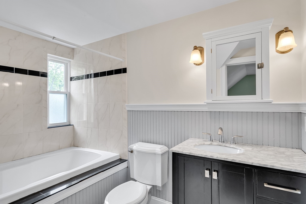 86 Brown St # 4 Property Photo 17