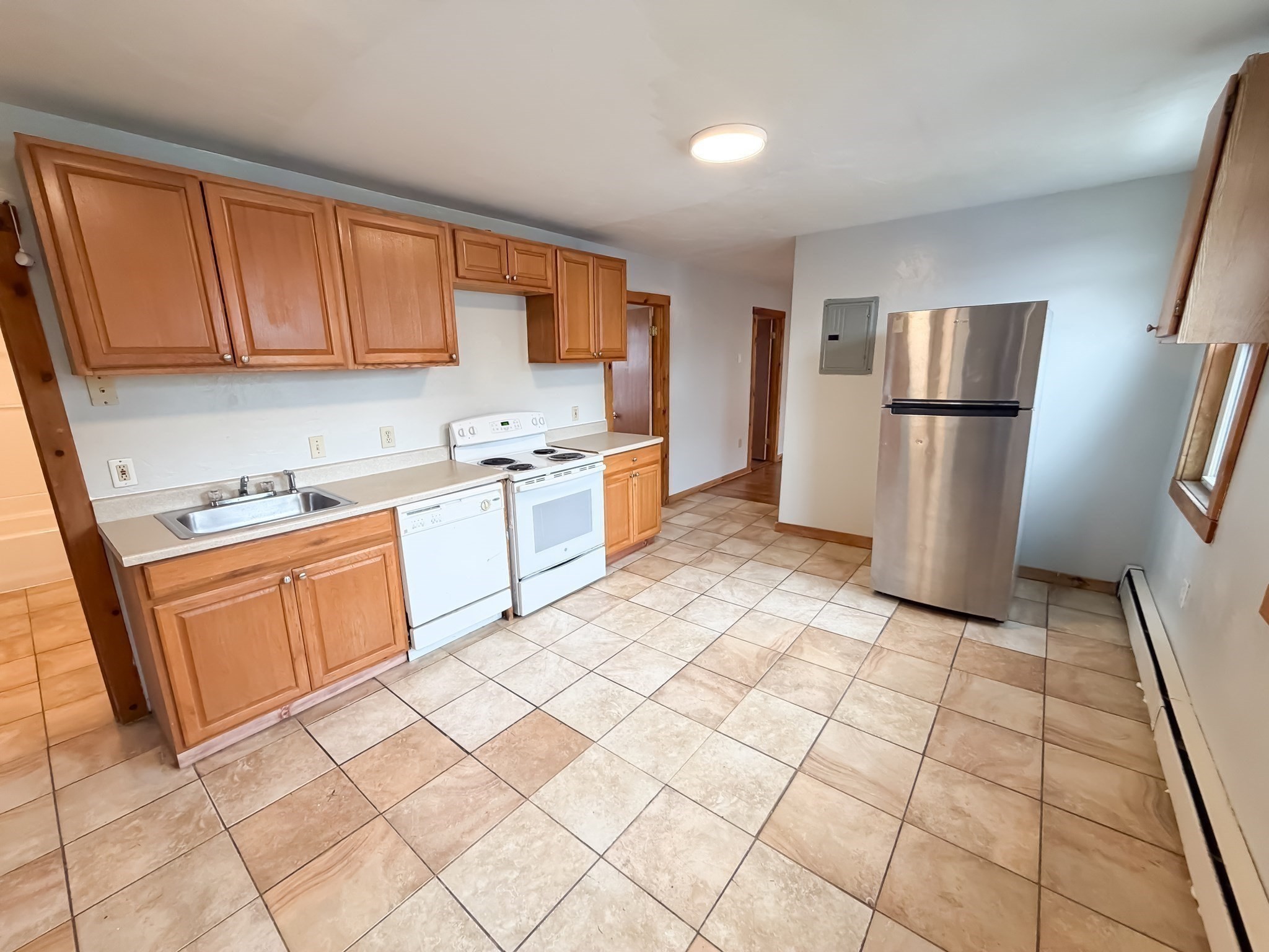 127 Austin St Property Photo 3