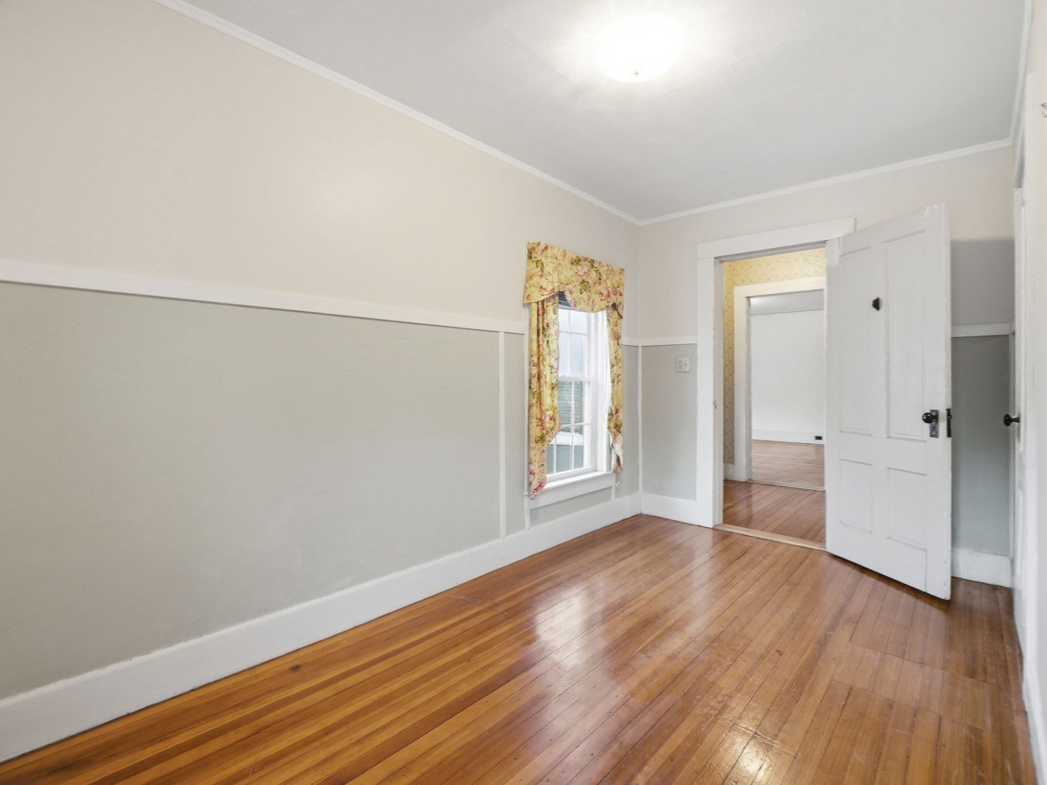 834 Pleasant St Property Photo 33