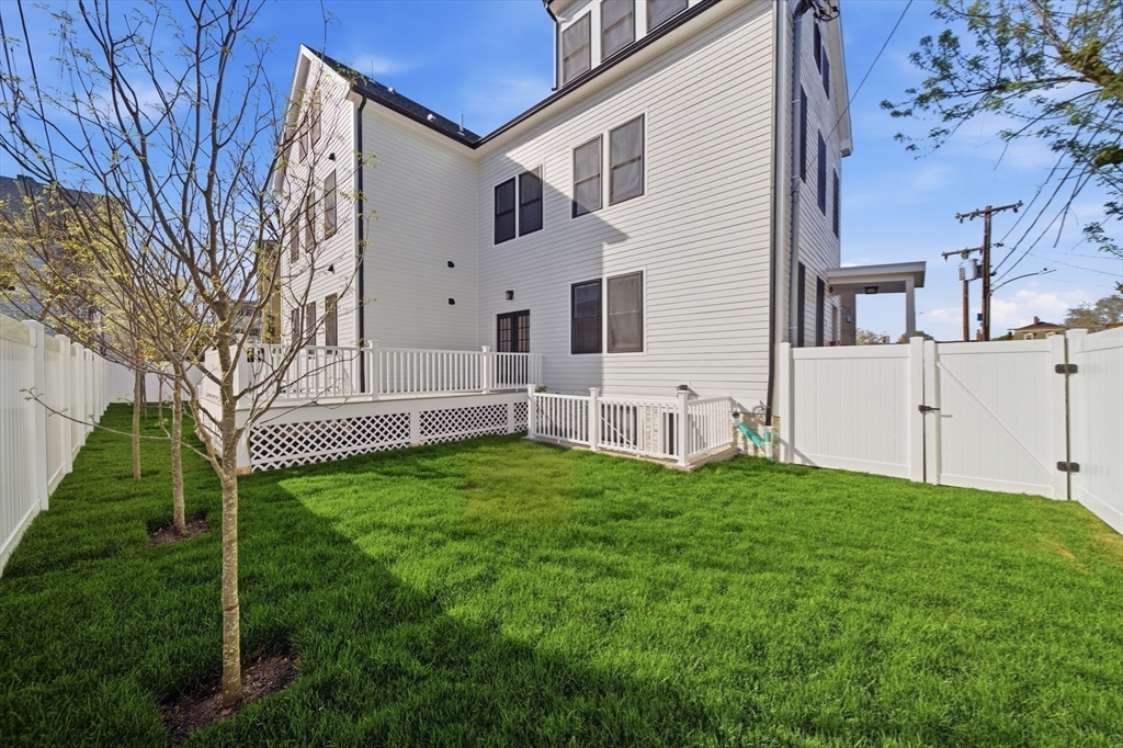 174 Walnut Street # 2 Property Photo 19