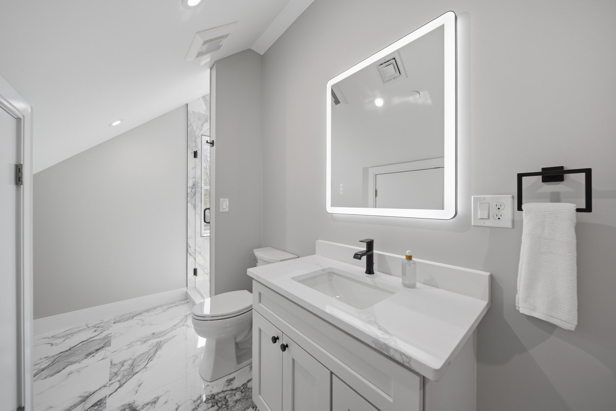 174 Walnut Street # 3 Property Photo 16