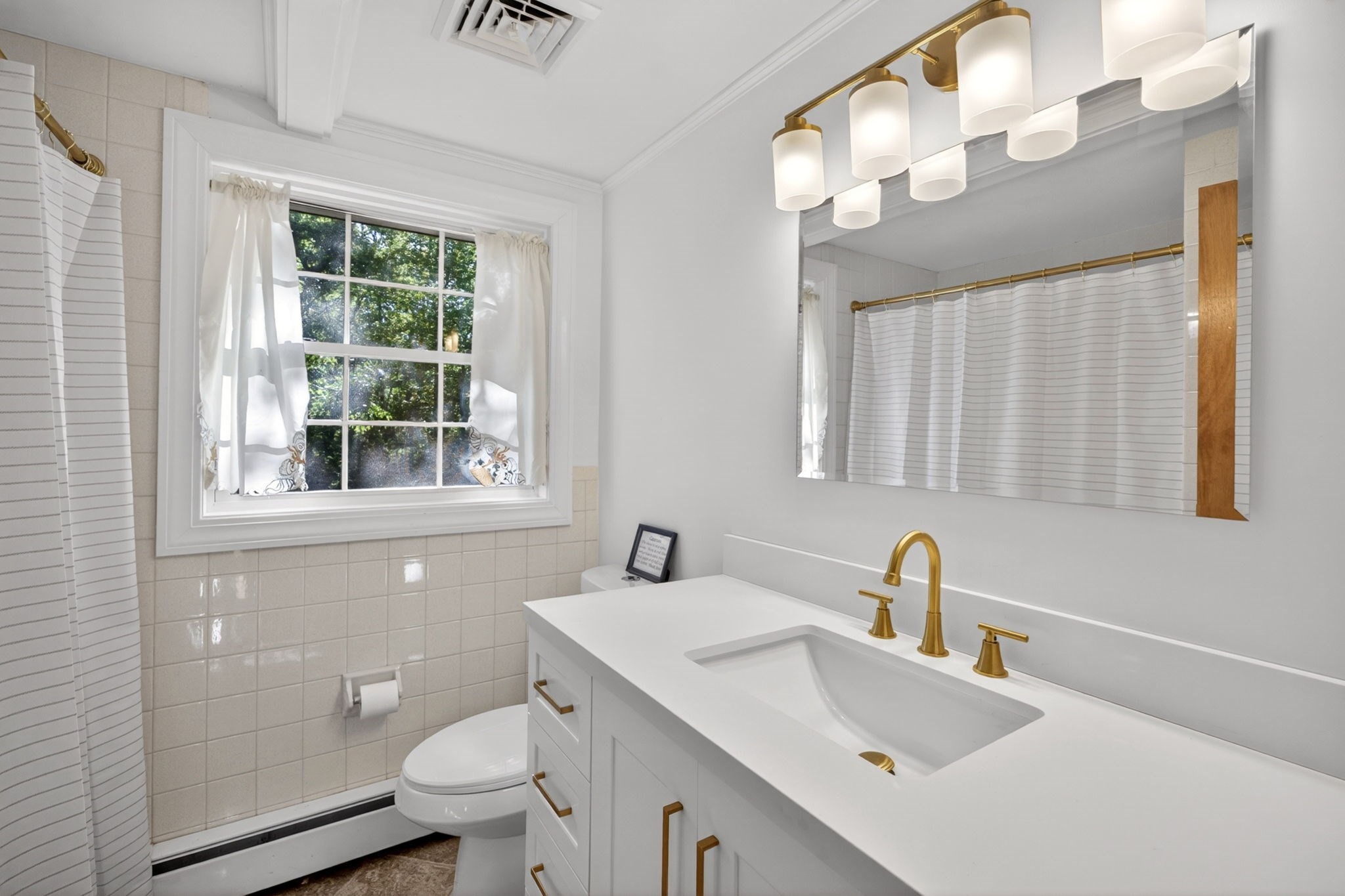 695 Cable Road Property Photo 13
