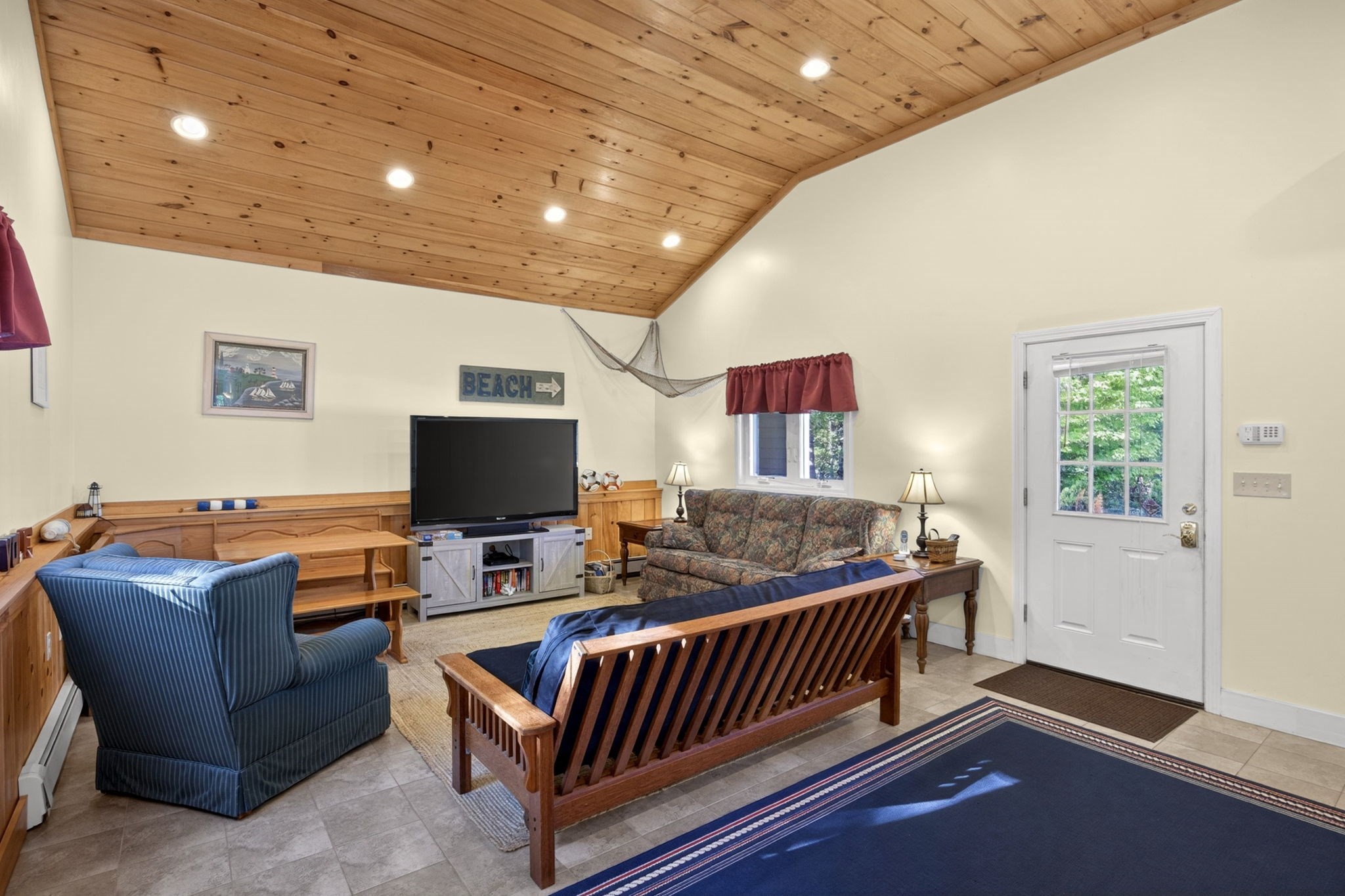 695 Cable Road Property Photo 19