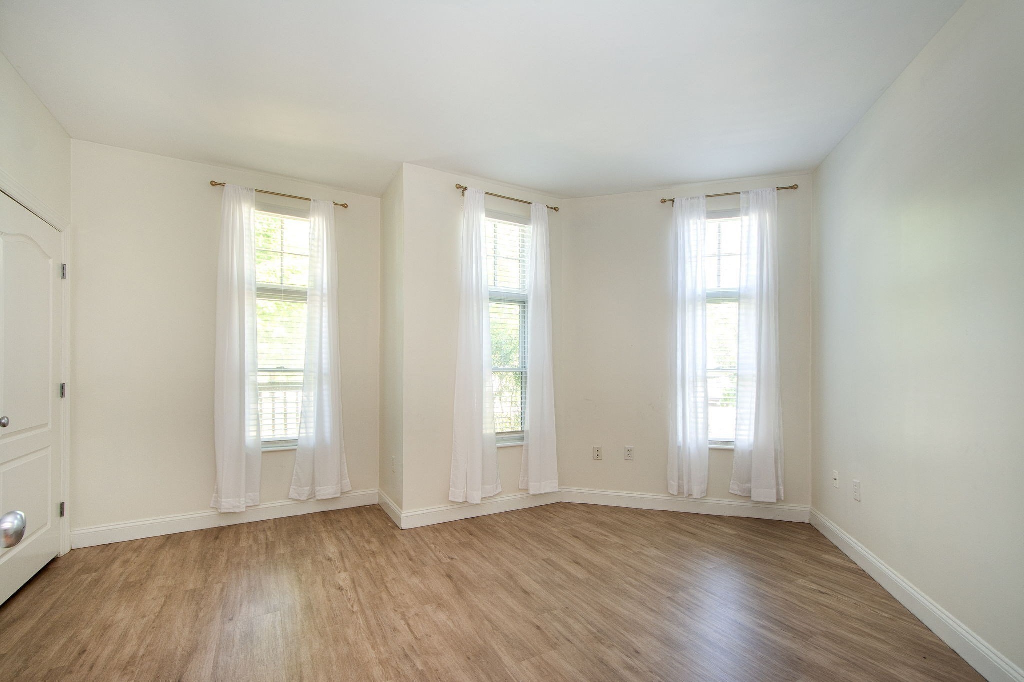 501 Commerce Dr # 113 Property Photo 15