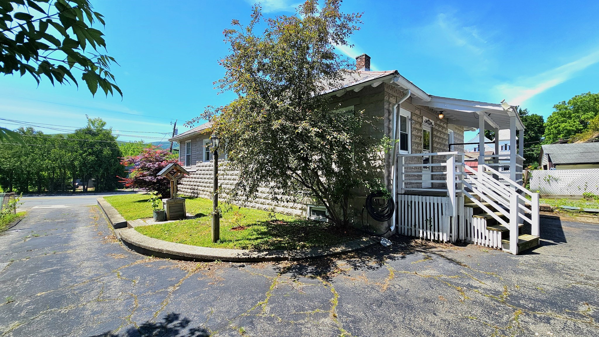 21 River St Property Photo 4