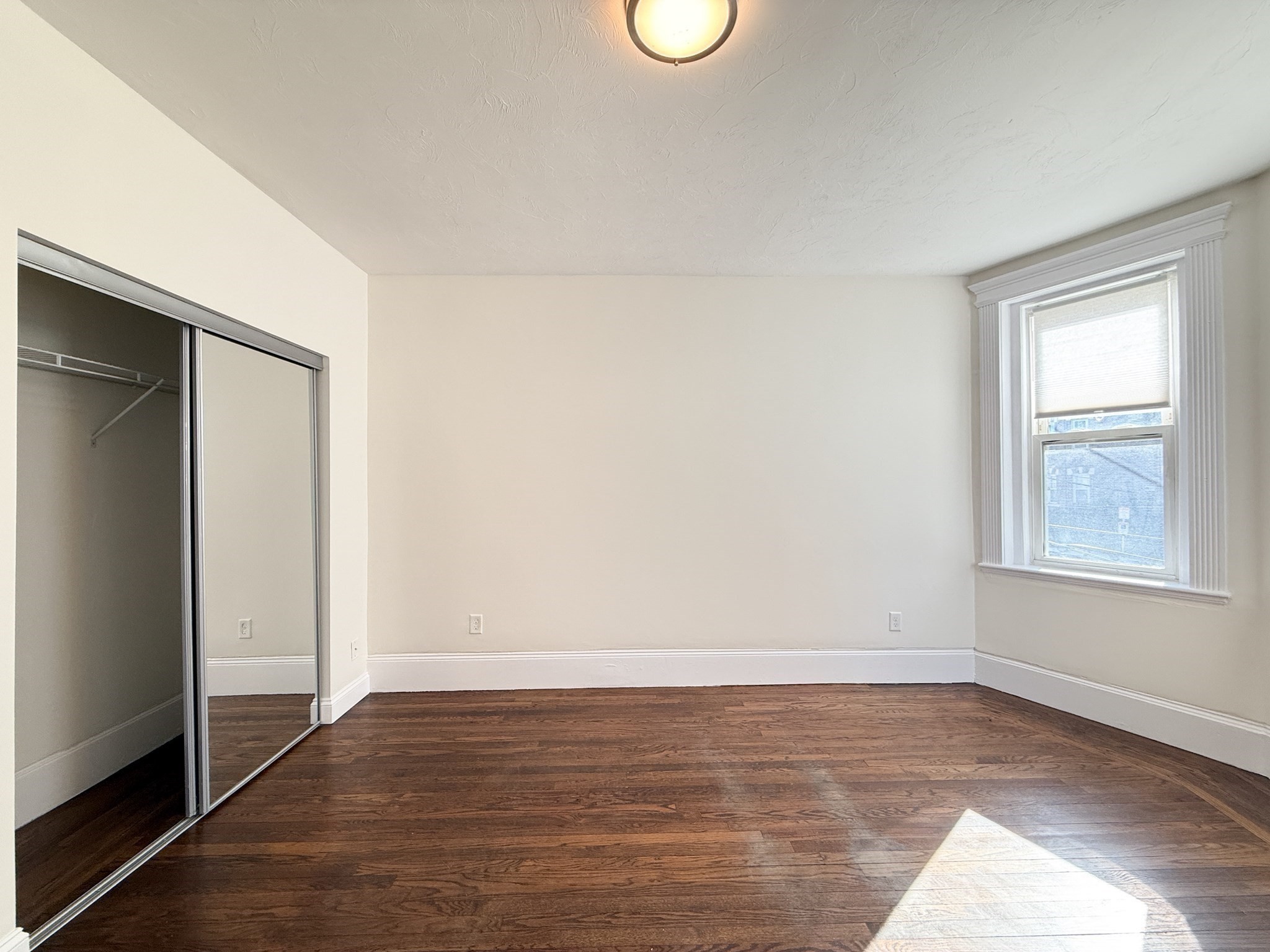 158 Kelton St # 4 Property Photo 2