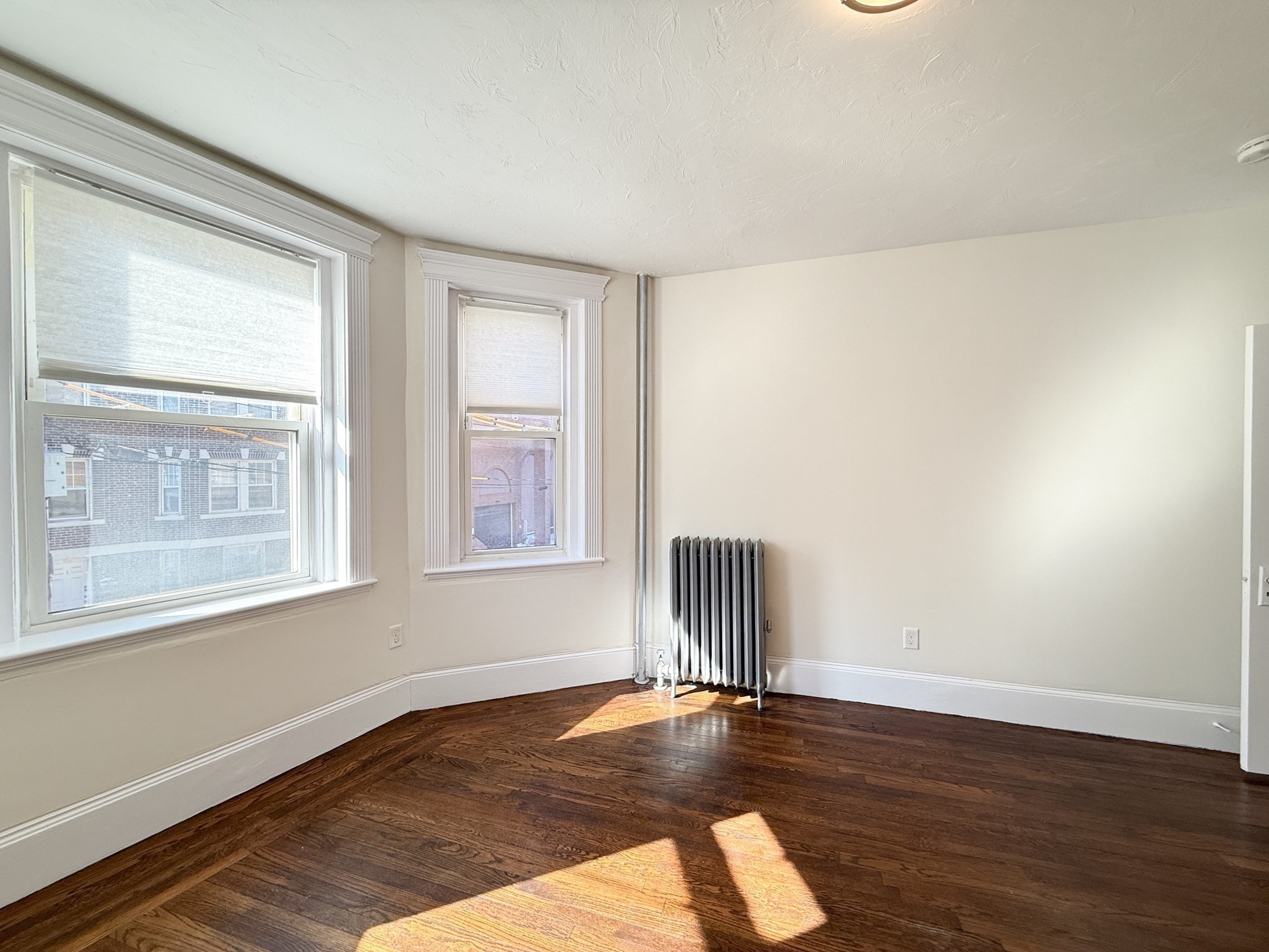 158 Kelton St # 4 Property Photo 4