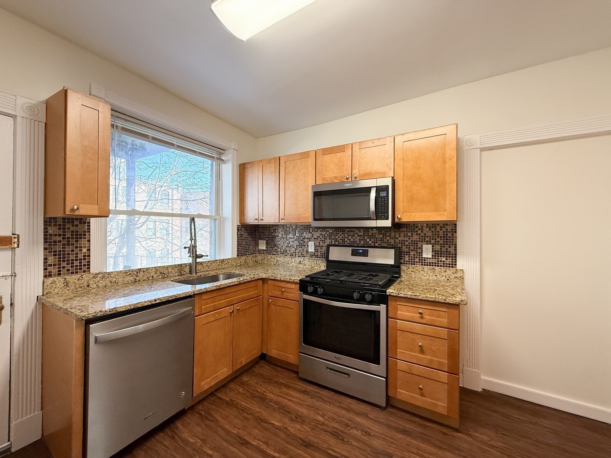 158 Kelton St # 4 Property Photo 6