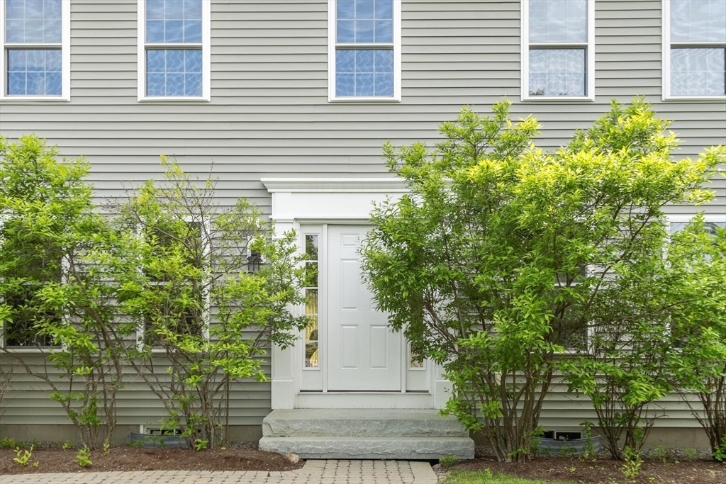2 Adams Circle Property Photo 2