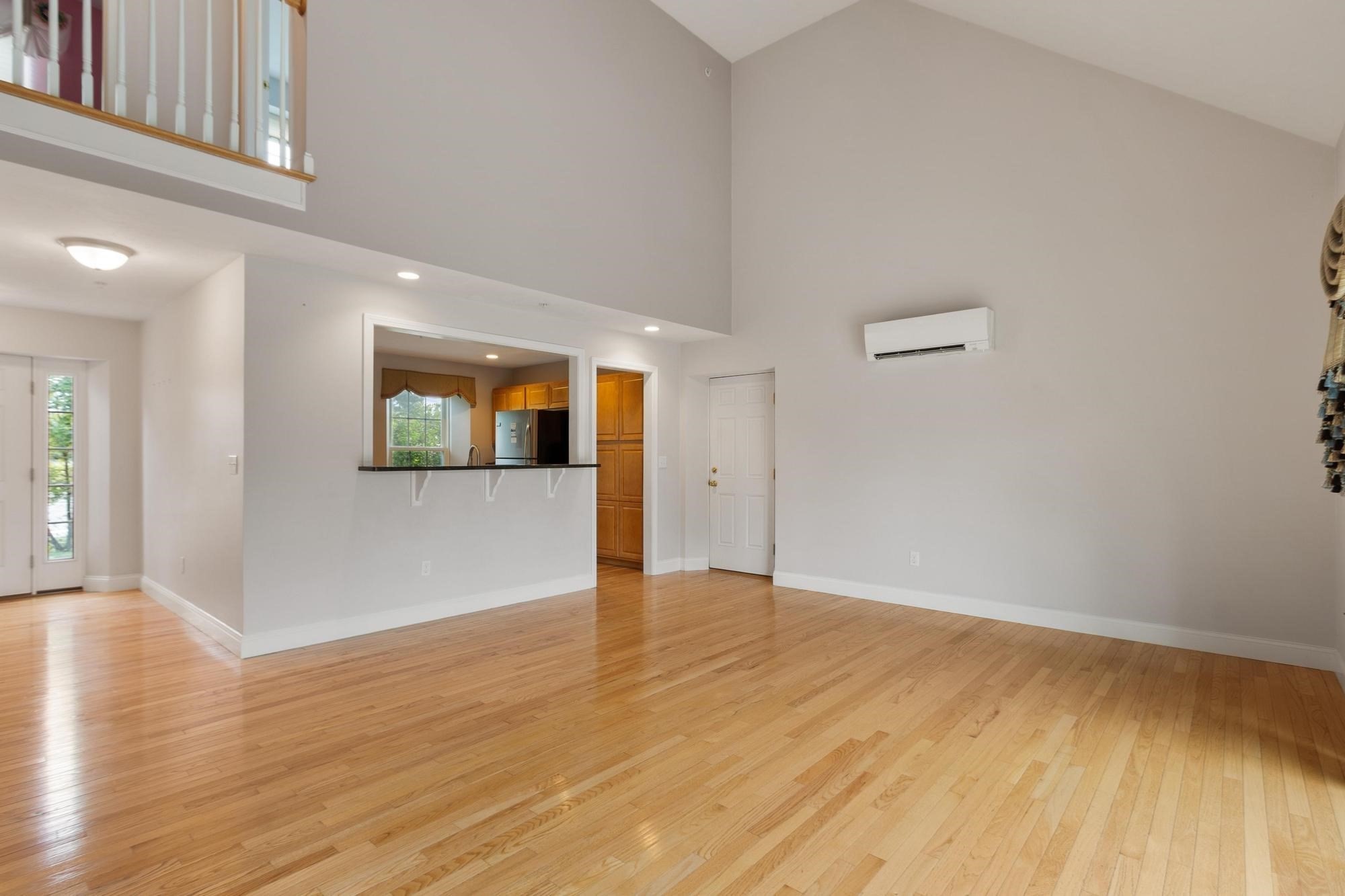 2 Adams Circle Property Photo 8